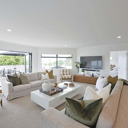 فيلا Escape To High End Comforts On Riverton ماوْنت مونغانيو المظهر الخارجي الصورة